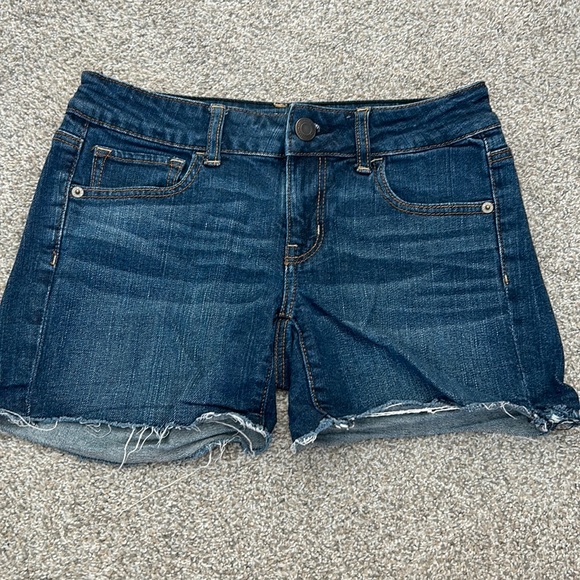 American Eagle Stretch Jean Shorts - Picture 1 of 4